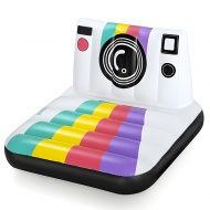 Bestway: Regenbogen-Polaroid-Kamera-Luftmatratze 127x102cm